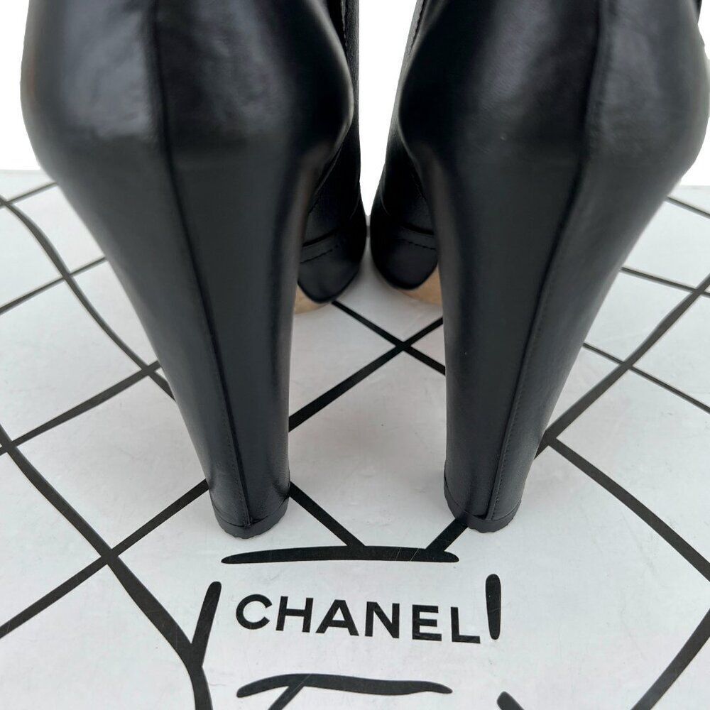 Chanel Lambskin Leather Chain Ankle Heel Boots in Black Size 41C - Picture 8 of 14